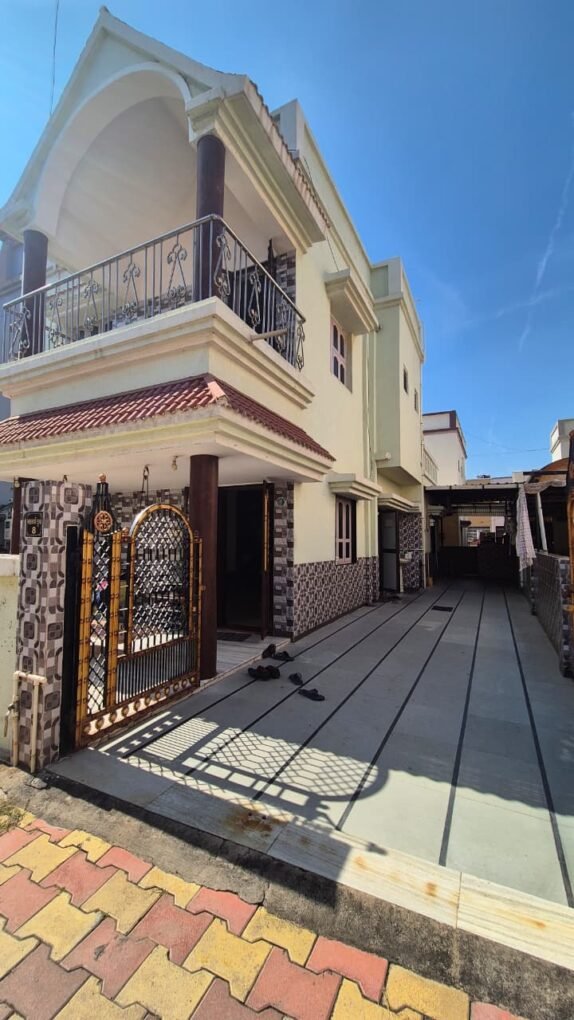 3bhk luxurious bungalow fully furnished for sale krishnanagar ahmedabad